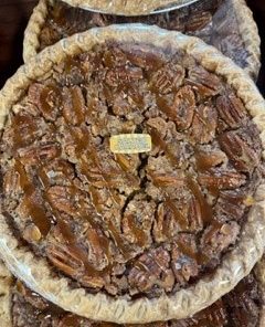 Salted Carmel Pecan Pie